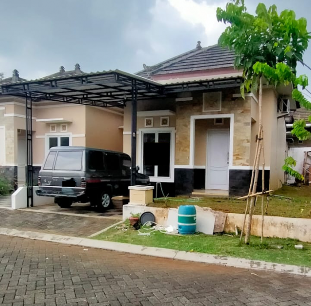 Sewa Rumah Lok. Beranda Bali, Semarang