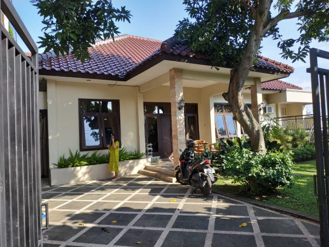 Rumah Bukit Sari Semarang